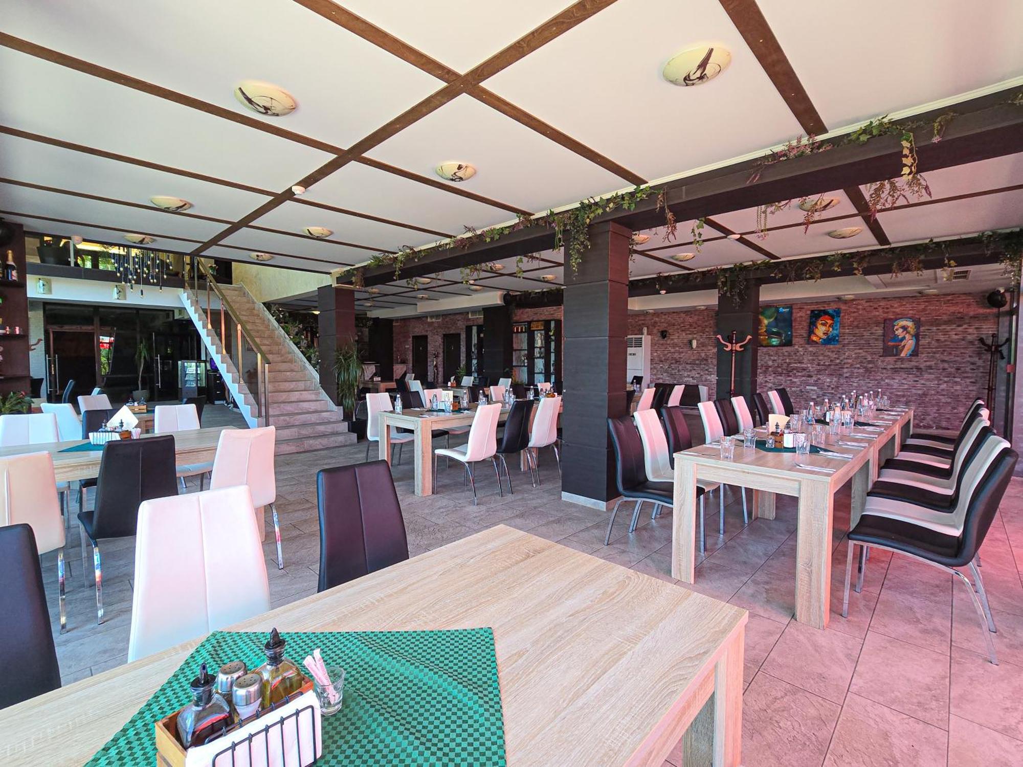 Комплекс Бабенец Hotel Gorna Oryahovitsa Eksteriør billede