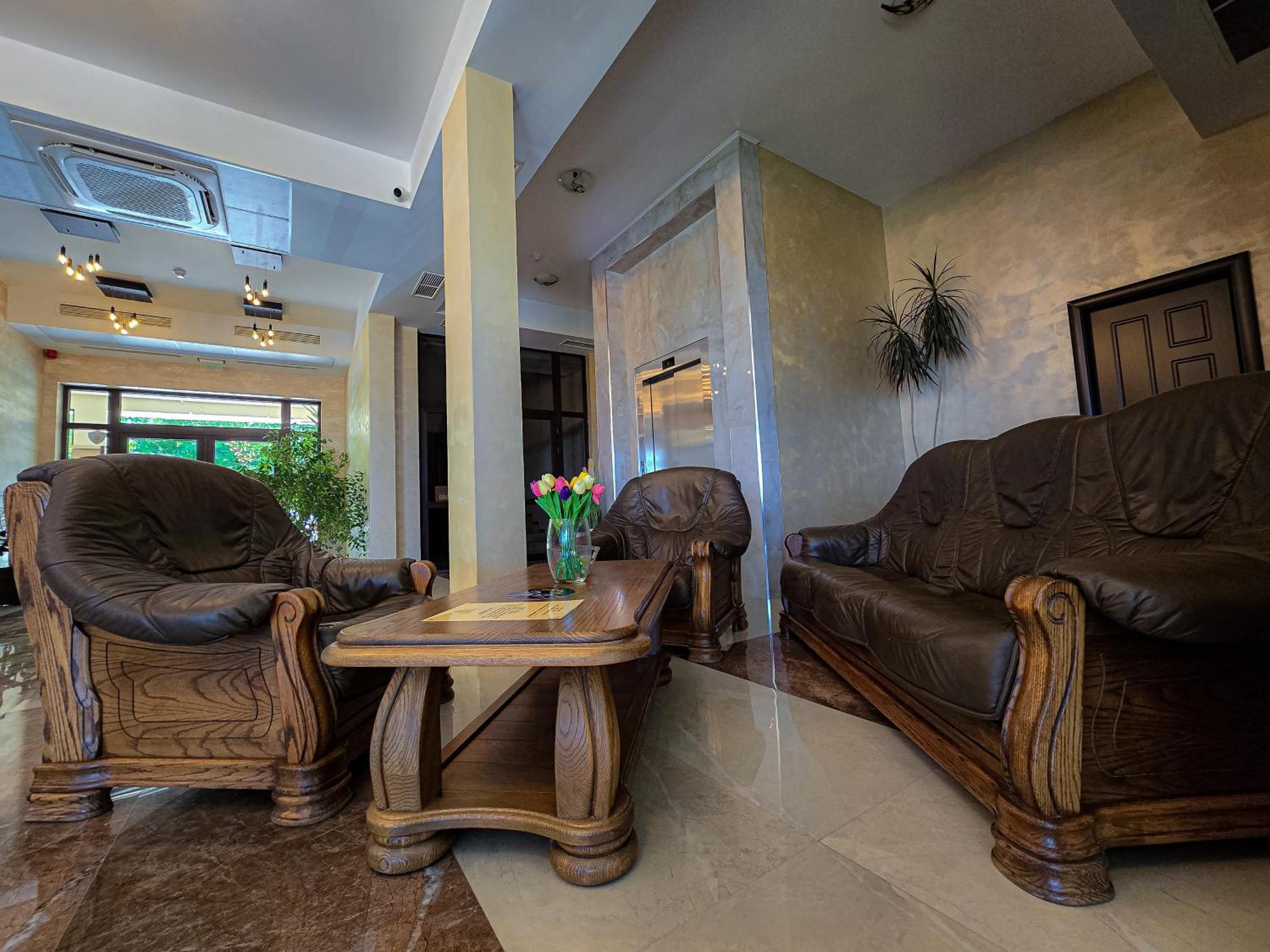 Комплекс Бабенец Hotel Gorna Oryahovitsa Eksteriør billede